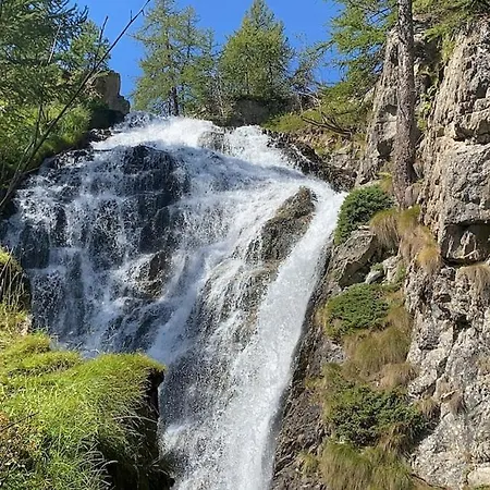 Апартаменты Mansarde Lavande De Savoie *